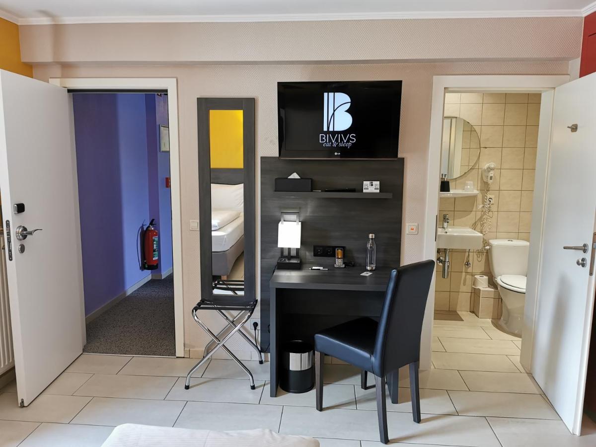 Bivius Hotel Restaurant Luxembourg Strassen Esterno foto
